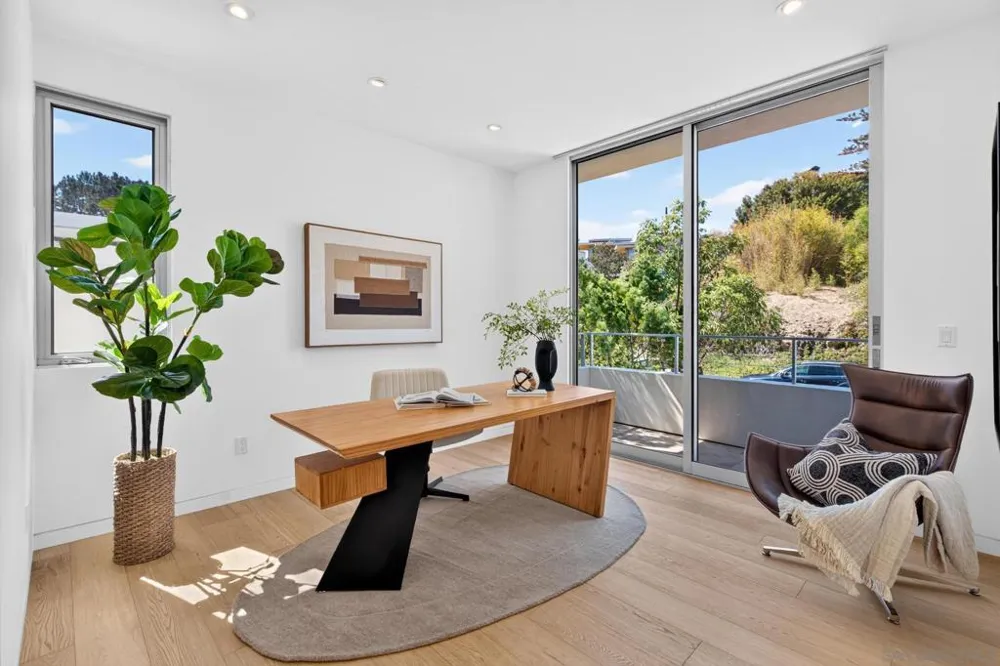 3985 Clark Street San Diego, CA 92103