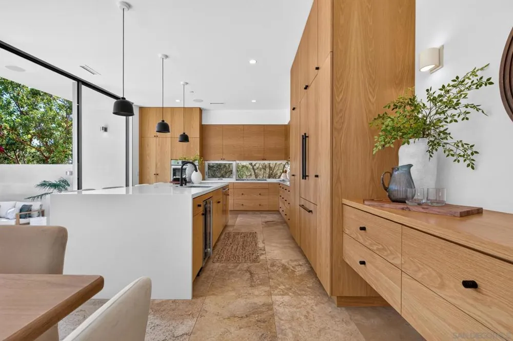 3985 Clark Street San Diego, CA 92103