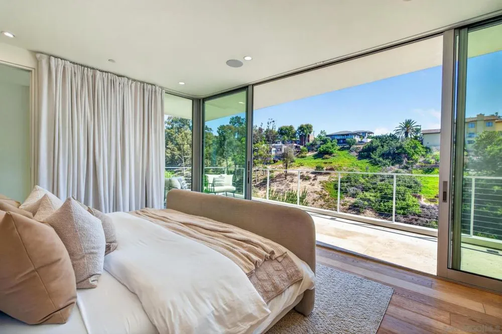 3985 Clark Street San Diego, CA 92103