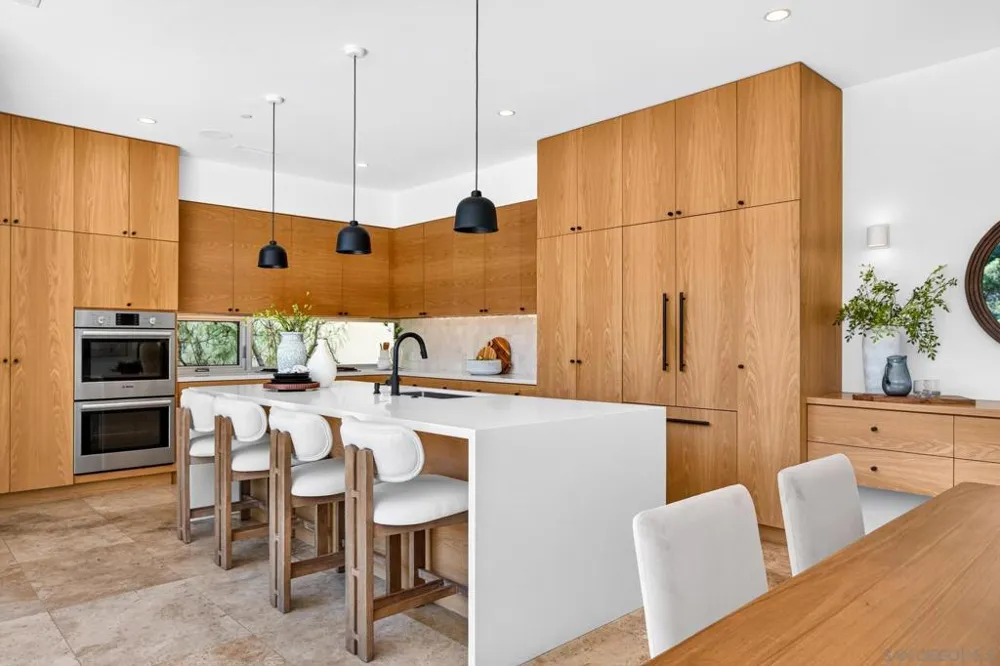 3985 Clark Street San Diego, CA 92103