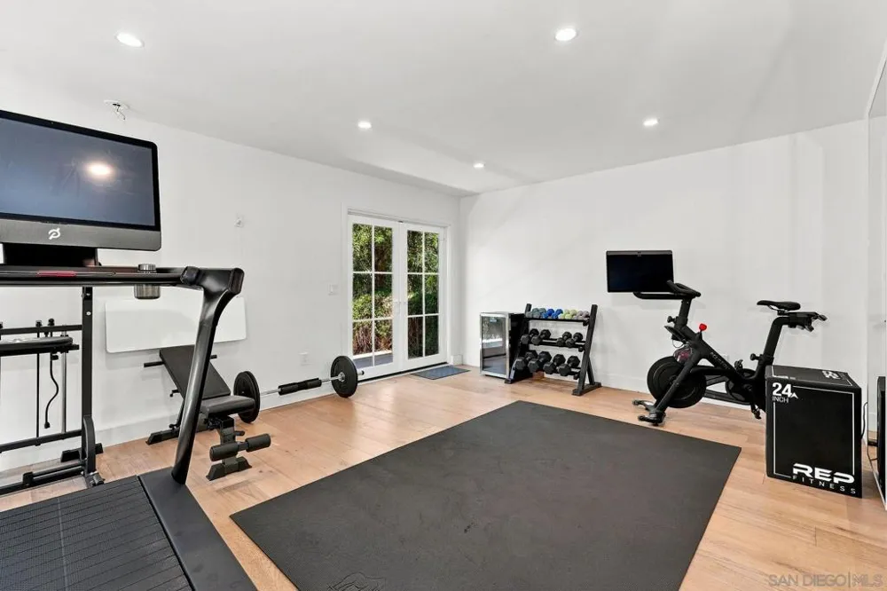 4301 Hawk St San Diego, CA 92103