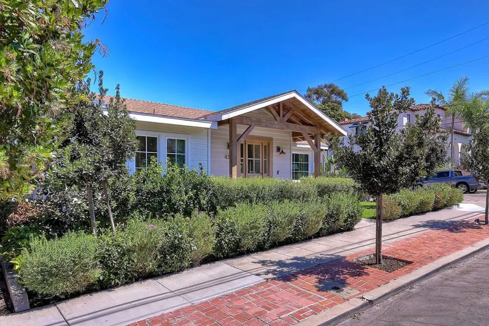 4301 Hawk St San Diego, CA 92103