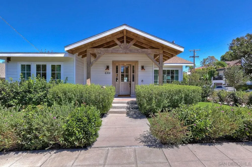 4301 Hawk St San Diego, CA 92103