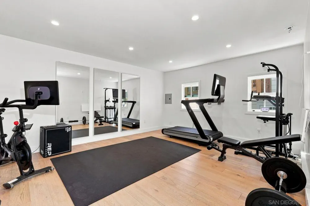 4301 Hawk St San Diego, CA 92103