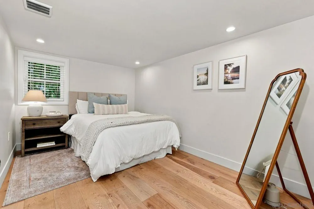 4301 Hawk St San Diego, CA 92103