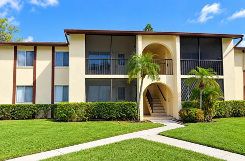 4899 SABLE PINE CIRCLE #A2