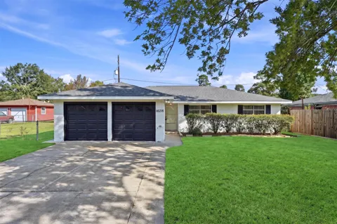 16215 Dunman Lane