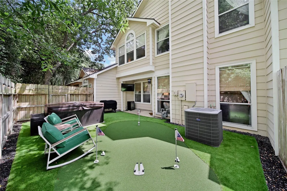 34 Wintergreen Trail The Woodlands, TX 77382