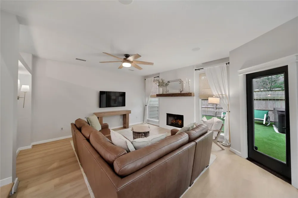 34 Wintergreen Trail The Woodlands, TX 77382