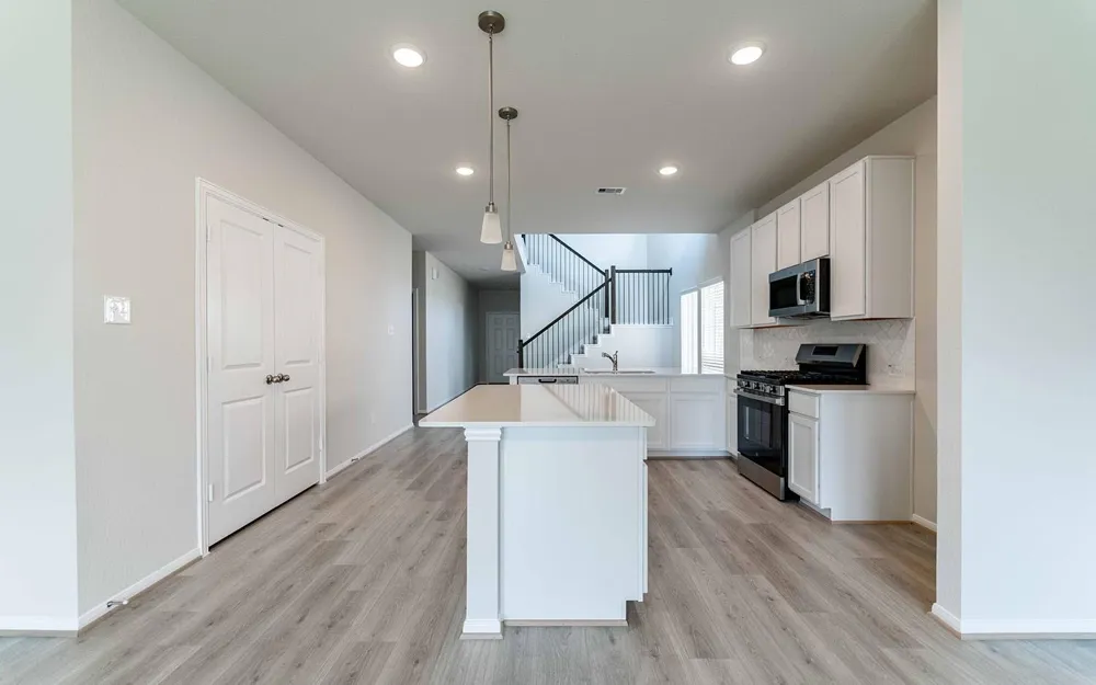 22215 Nissi Beach Drive Hockley, TX 77447