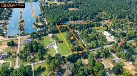 17002 Bobcat Trail