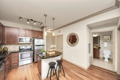 6363 San Felipe Street #351