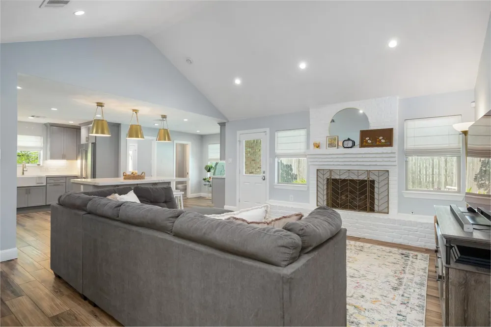 4907 Golf Drive Houston, TX 77018