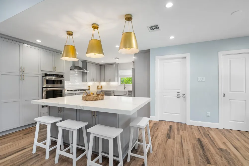 4907 Golf Drive Houston, TX 77018