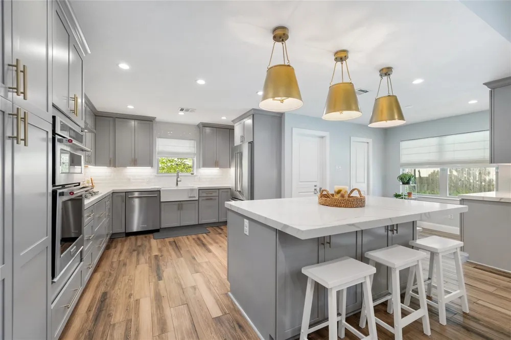4907 Golf Drive Houston, TX 77018