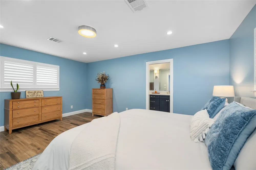 4907 Golf Drive Houston, TX 77018