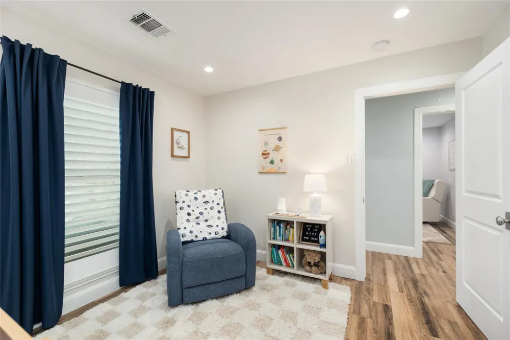 4907 Golf Drive Houston, TX 77018