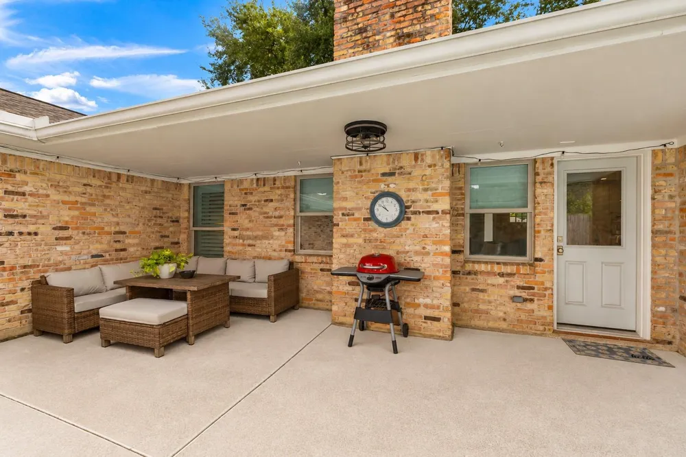 4907 Golf Drive Houston, TX 77018