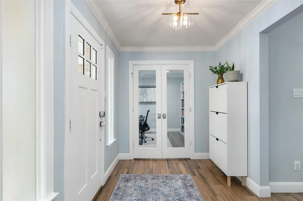 4907 Golf Drive Houston, TX 77018