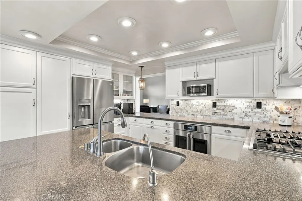 2429 Cliff Road Upland, CA 91784
