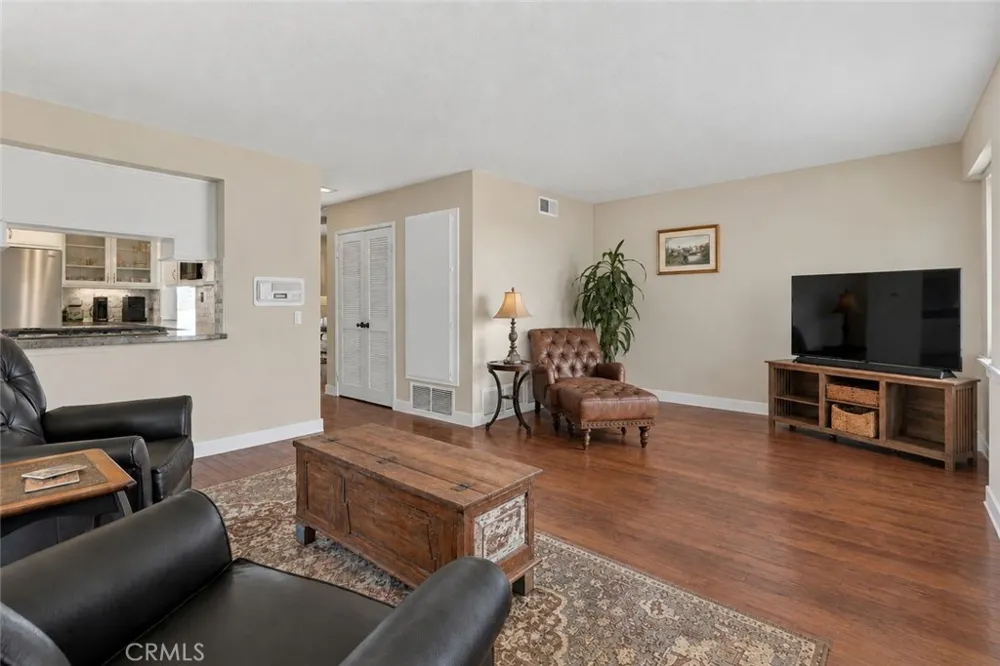 2429 Cliff Road Upland, CA 91784