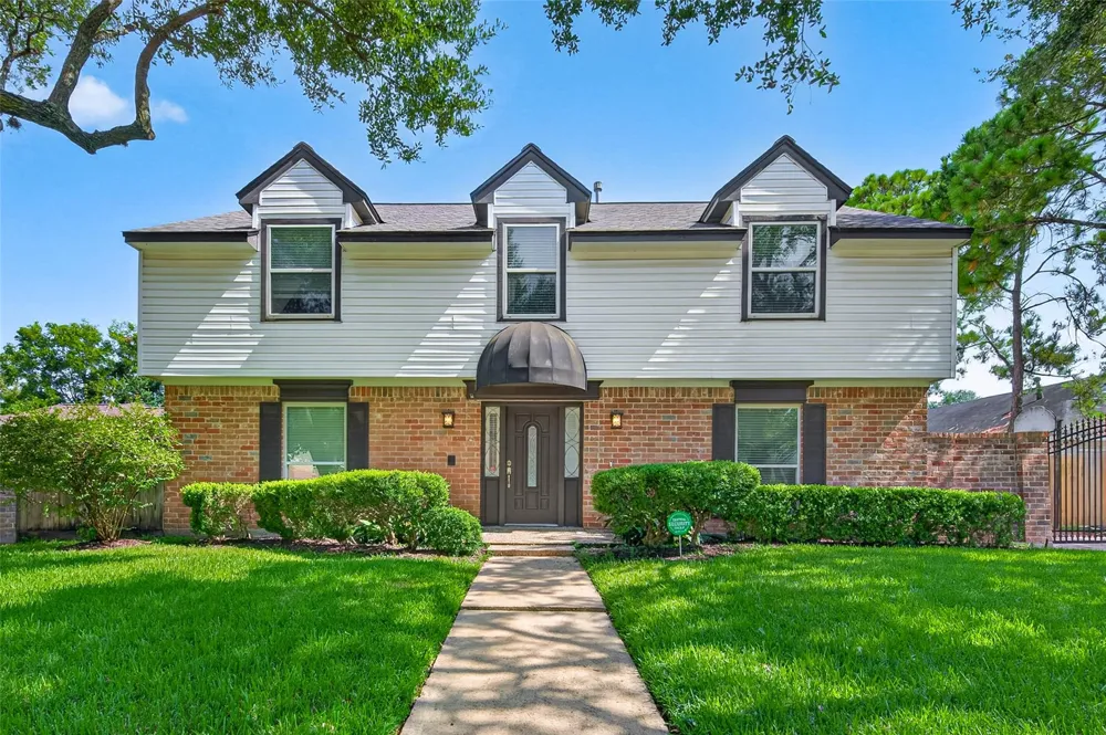 11315 Olympia Drive Houston, TX 77077
