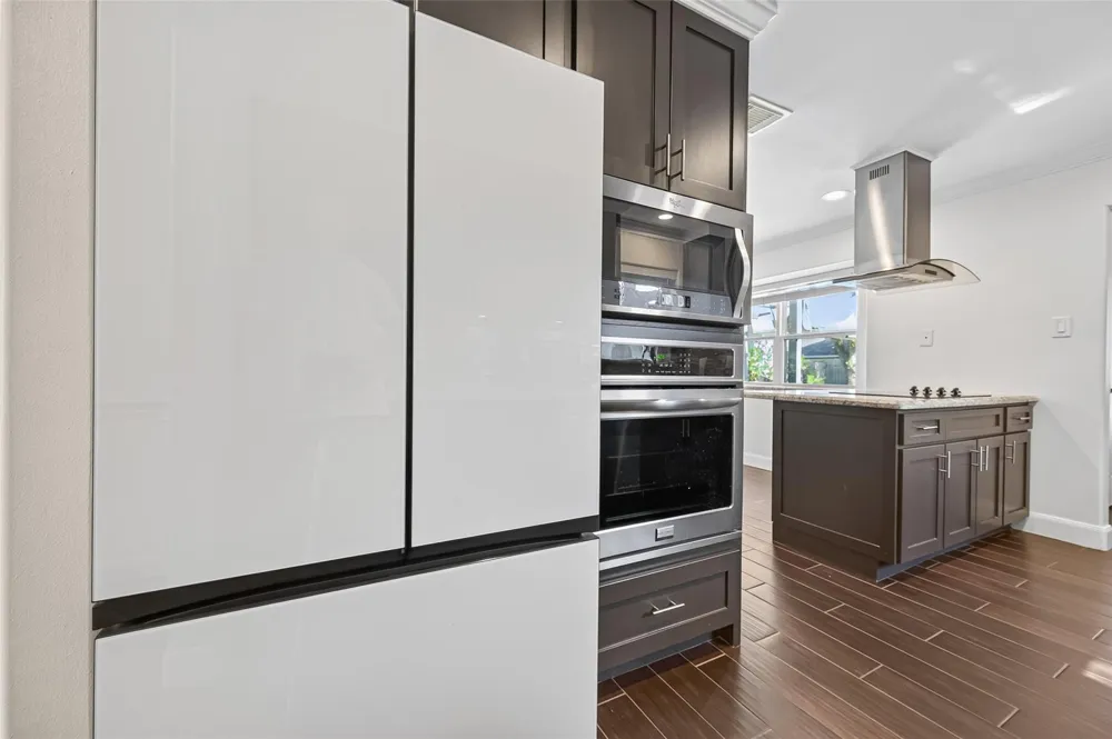 11315 Olympia Drive Houston, TX 77077