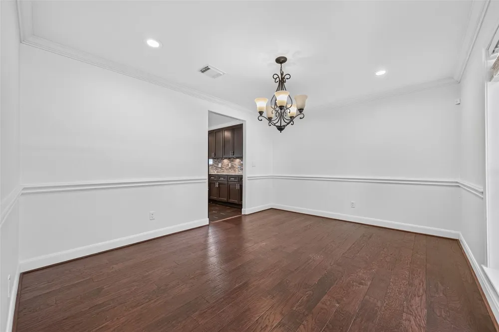 11315 Olympia Drive Houston, TX 77077