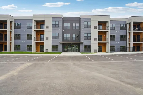 2675 Burton Road #206