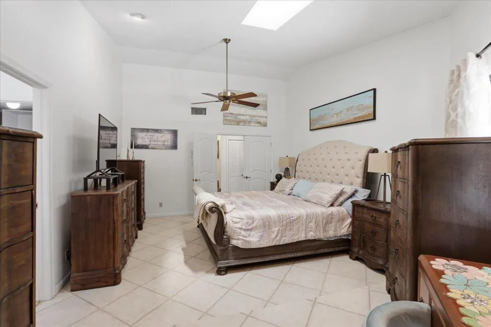 11299 NW 10th Manor Coral Springs, FL 33071