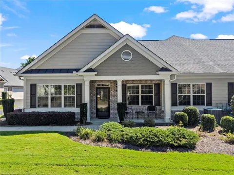227 Orchards Circle