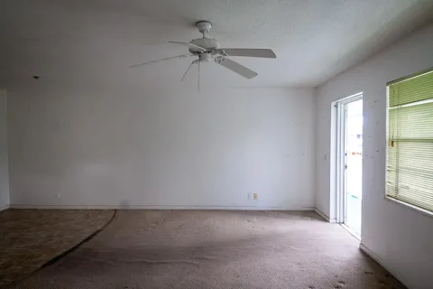 117 Kingswood F #117