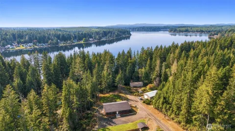 4311 E Mason Lake Drive W