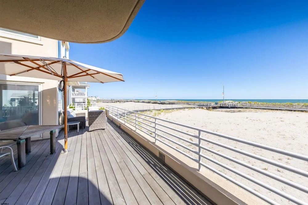 110 S Pittsburg Ave Ventnor, NJ 08406