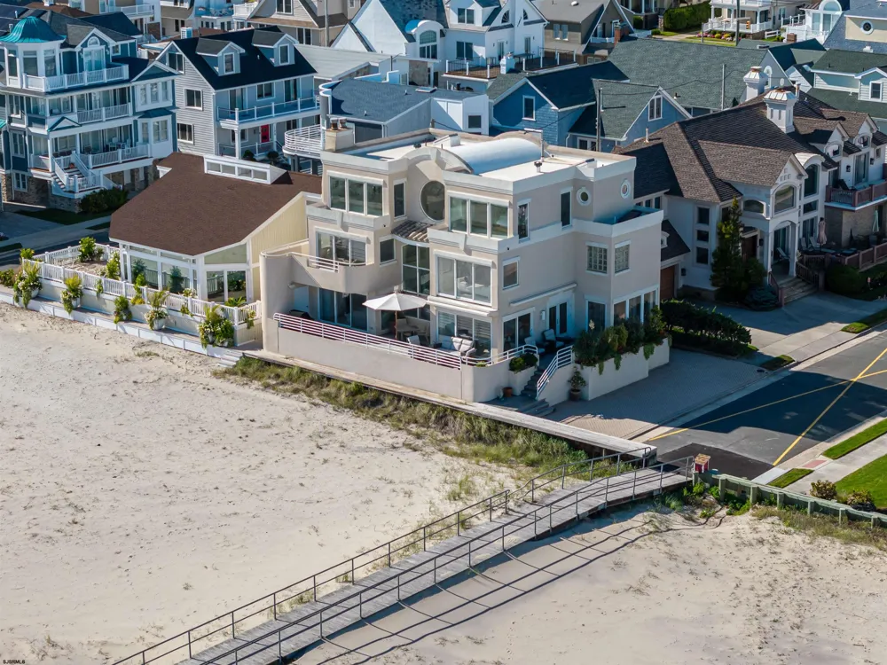 110 S Pittsburg Ave Ventnor, NJ 08406