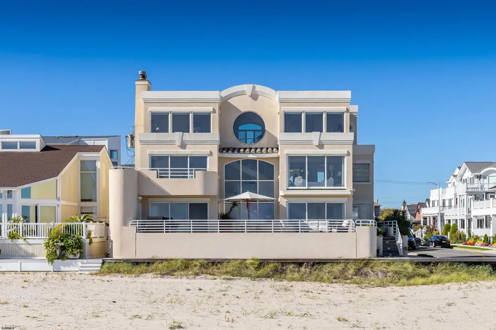110 S Pittsburg Ave Ventnor, NJ 08406