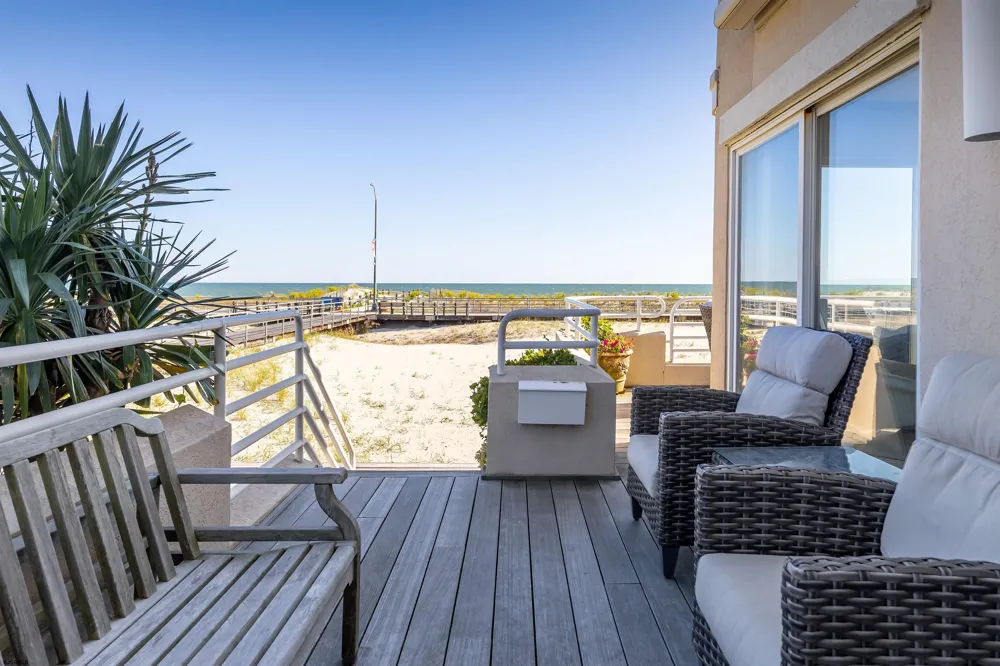 110 S Pittsburg Ave Ventnor, NJ 08406