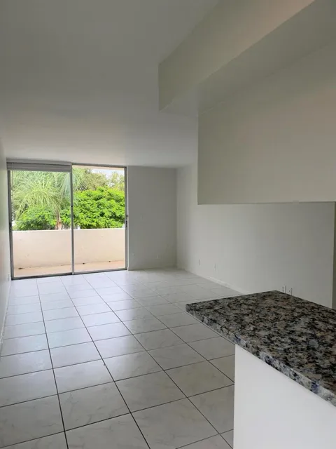 100 SE 21ST STREET #1-8