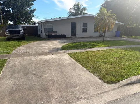 6144 NW 20th Ct