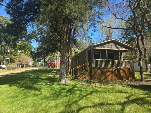 174 Maple Avenue