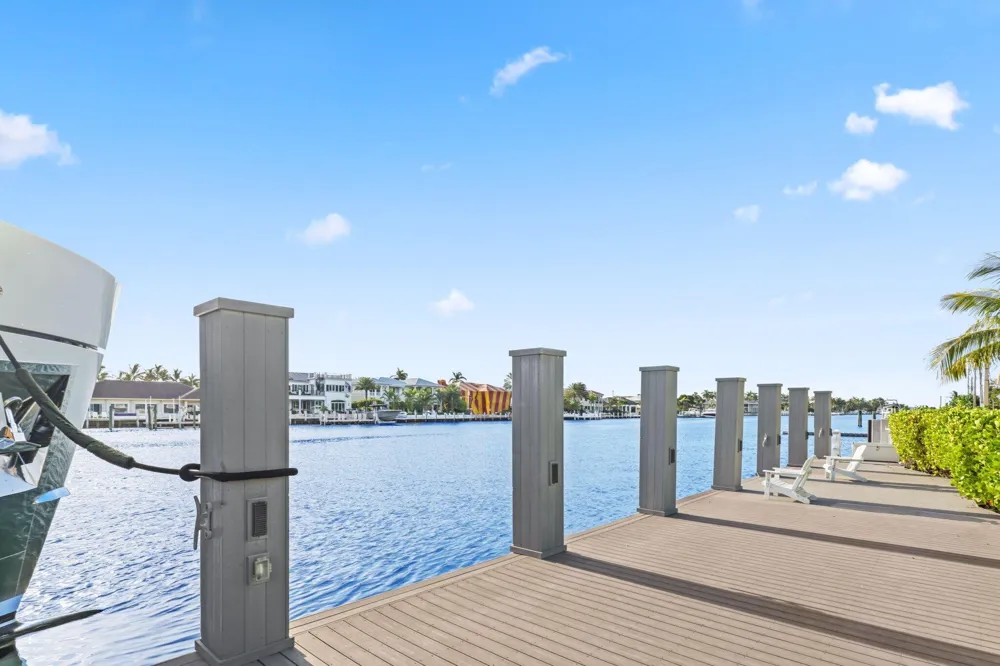 1001 HILLSBORO MILE Hillsboro Beach, FL 33062