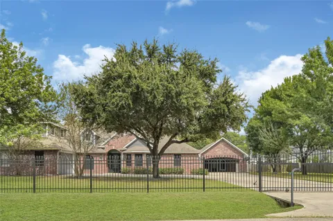 19763 Irenell Dr