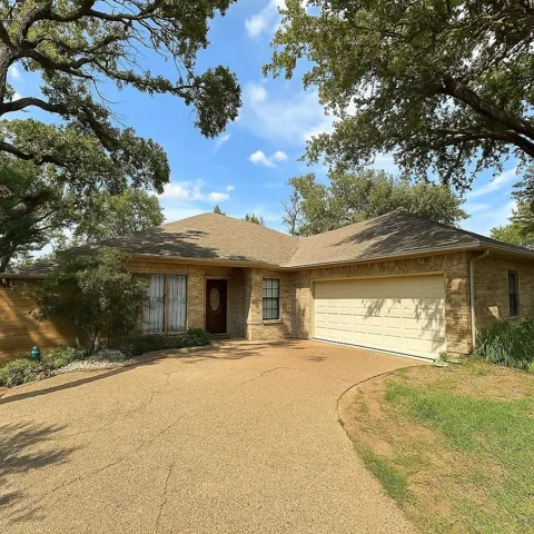 2909 Gainesborough Drive