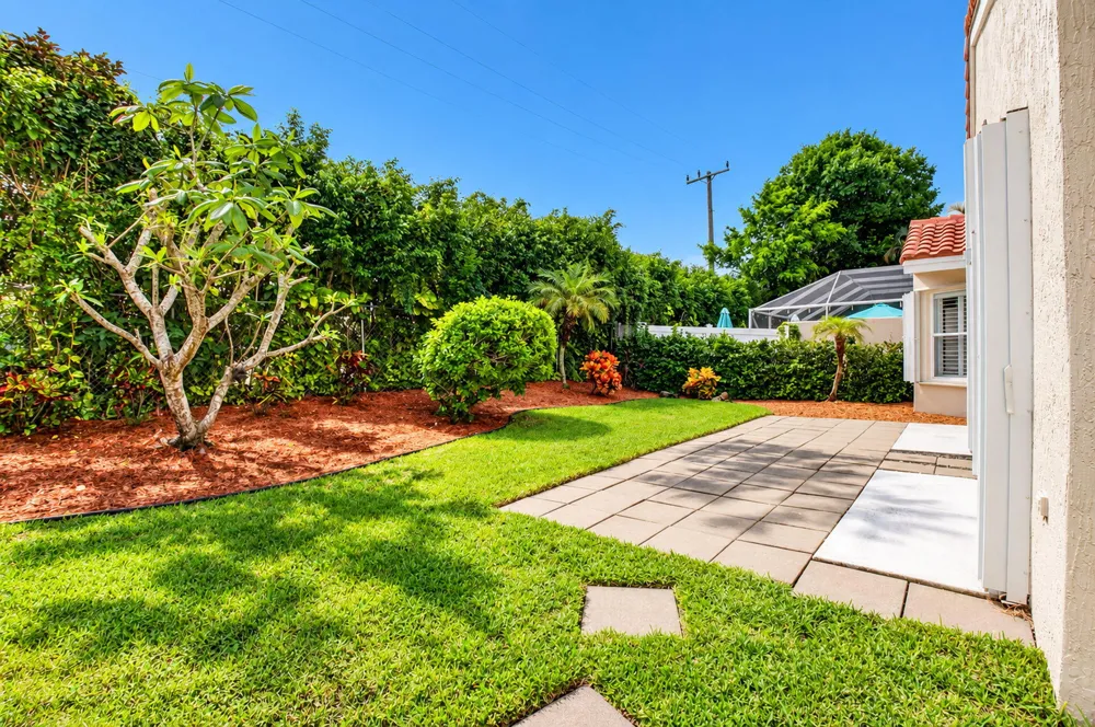 9500 Fox Trot Lane Boca Raton, FL 33496
