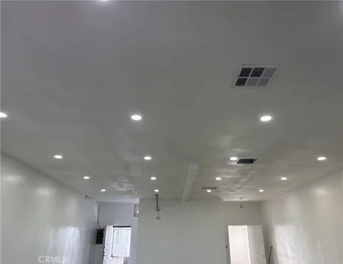 4555 W Coast