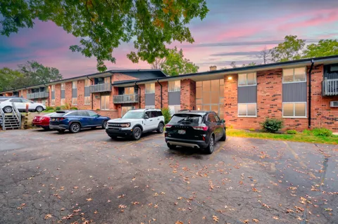 616 Lynn Avenue #25