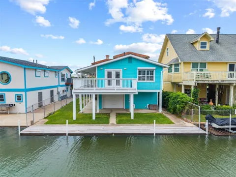 1028 Cozy Cove Lane