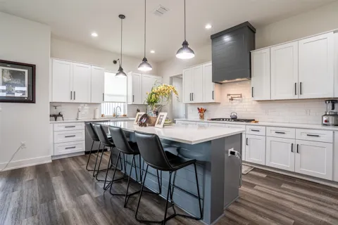 1137 County Road 337