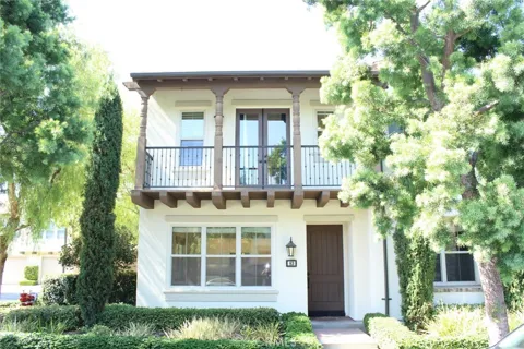 83 Thornhurst