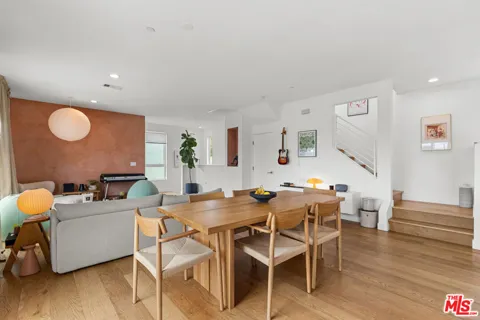 11724 Culver Boulevard #10
